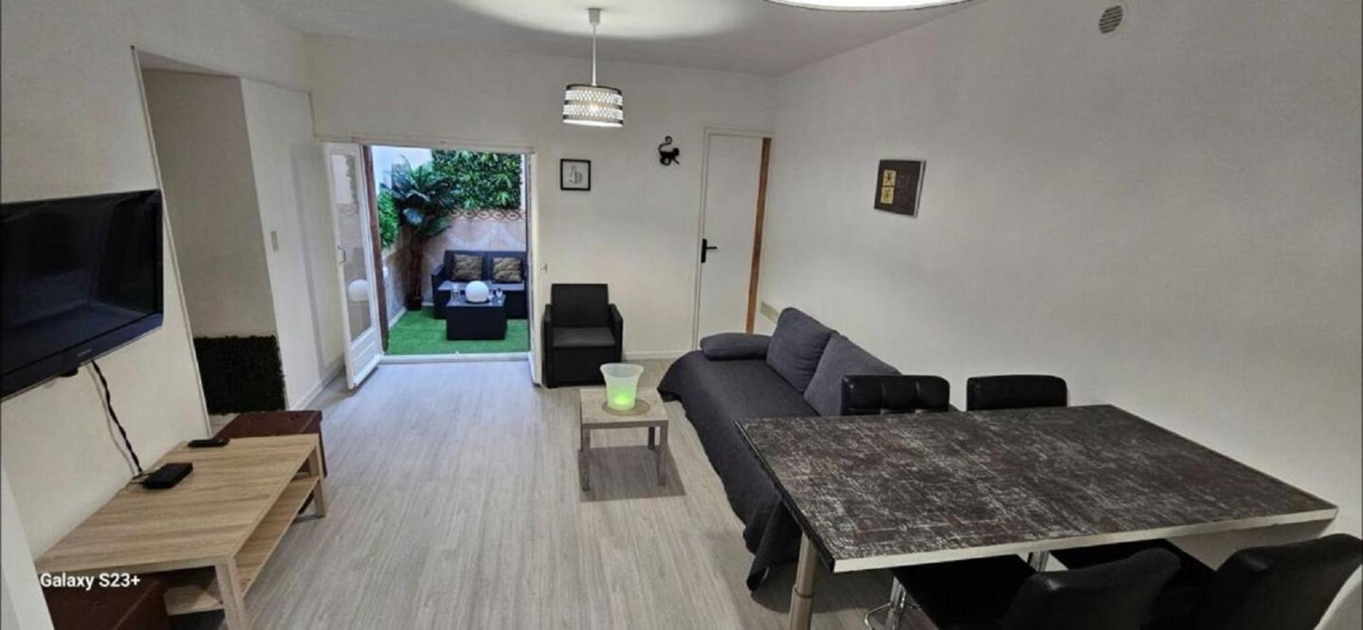 Appartement Cosy Avec Patio En Rdc Perpignan Ngoại thất bức ảnh